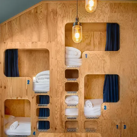 Eklo Centre Bastide Готель 3*
